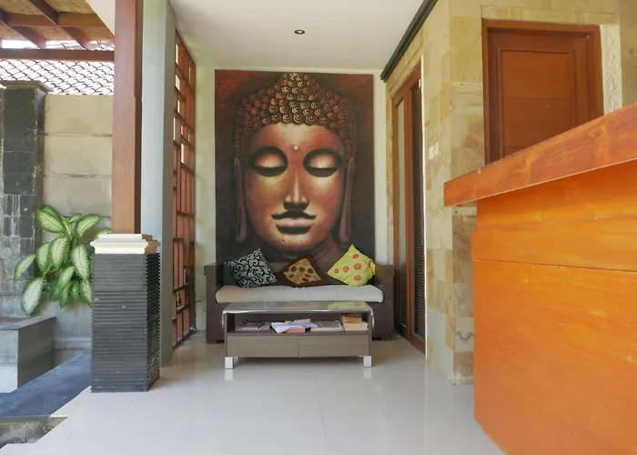 Pensión Raj Sindhu Villa Sanur *