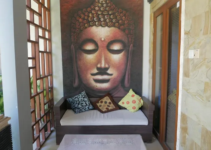 Pensión Raj Sindhu Villa Sanur *