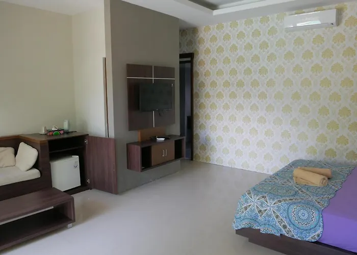 Raj Sindhu Villa Sanur Pensión Sanur